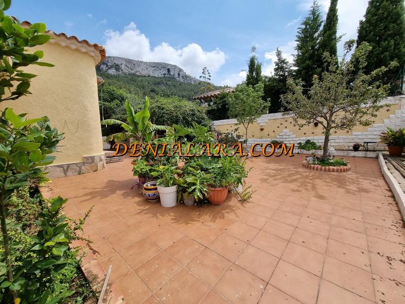 Foto 7ca2f0ee-7580-4f00-9dbd-ccddde773d60. Chalet  con piscina y vistas panorámicas al mar y al montgó en Dénia