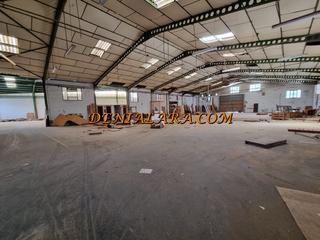 Nau industrial a Pego. En venta 6.600 metros de solar con 3 naves industriales