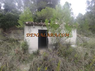 Finca rústica a Sagra. Terreno rustico con casita de 30 metros en sagra