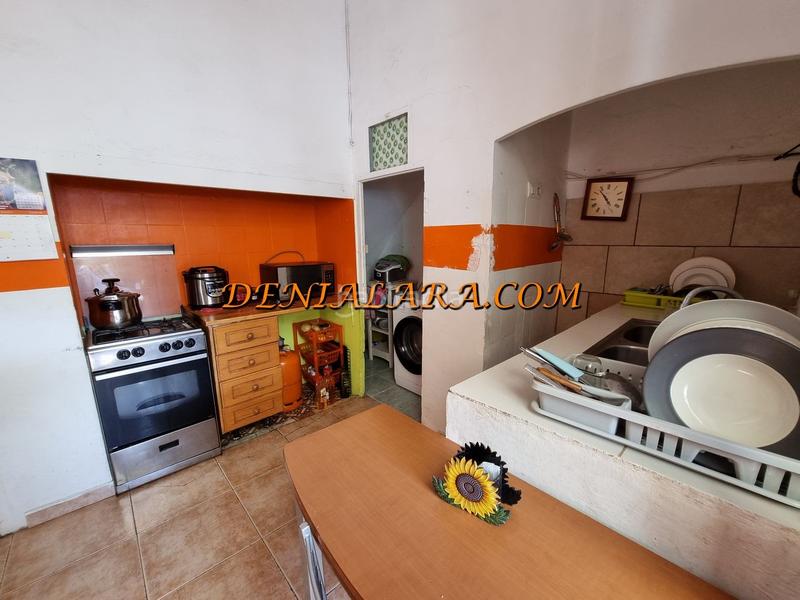 Foto 533c63fd-006a-4a11-b8fa-66ed992126cc. Casa  de 5 habitaciones en el centro de denia en Dénia