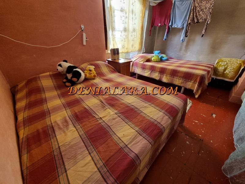 Foto 69933fe7-d716-48de-9d91-c4daa52bd917. Casa  de 5 habitaciones en el centro de denia en Dénia