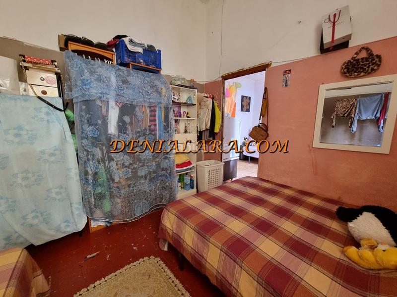 Foto 75c18818-3d4f-4107-8444-88755cacd31f. Casa  de 5 habitaciones en el centro de denia en Dénia