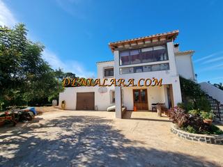 Chalet en La Xara-La Sella