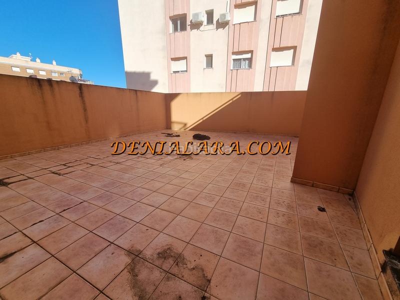 Foto a37be4cc-f5fc-4cfa-8bff-499377a80256. Location local commercial dans Pedreguer