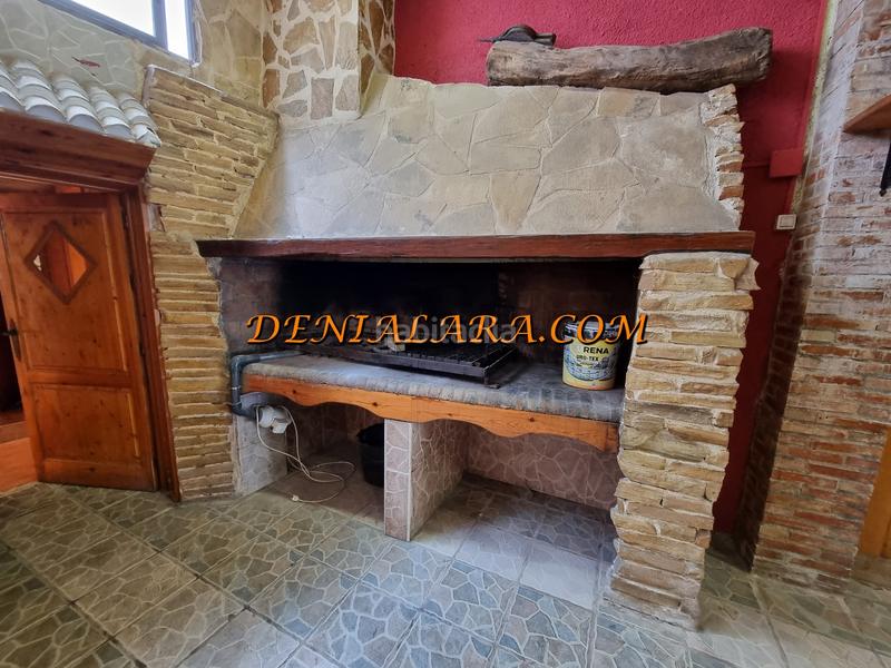 Foto 85681ecd-a781-4ce8-9fa6-191a54641750. Locale commerciale in Pego