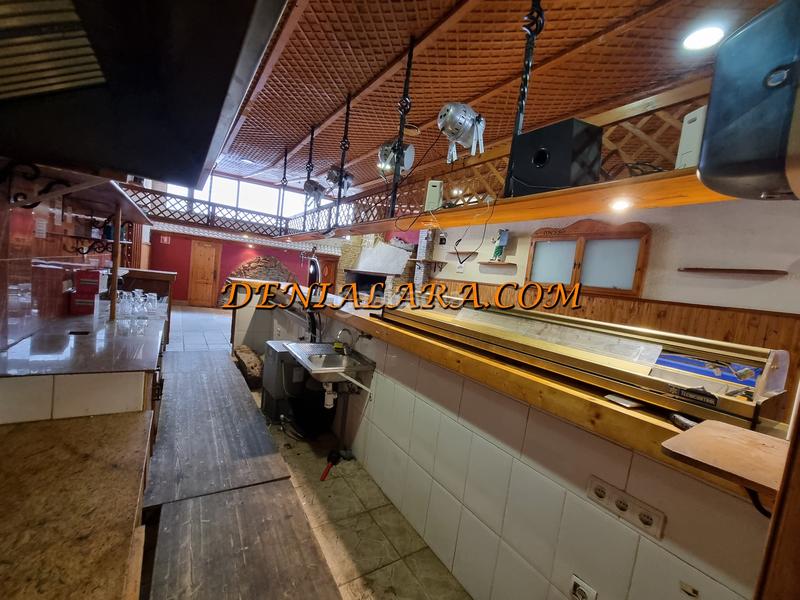 Foto fc507c83-bc9a-47d6-a7d5-ebec97d2ca4a. Locale commerciale in Pego