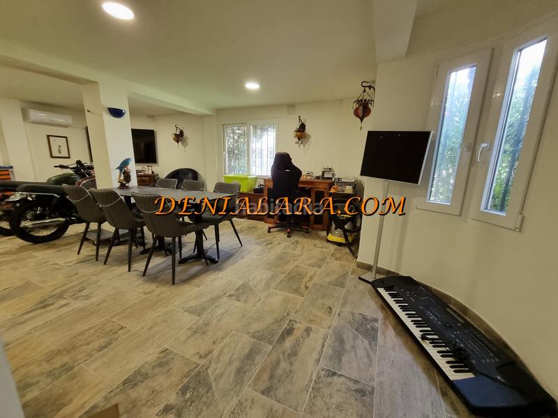 Foto f03fe7bb-a5dc-4c32-a081-c4f5c46c3a2e. Business premise in Les Bassetes - El Marjal Dénia