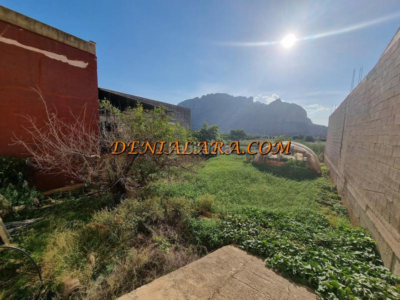 Foto cdfa04c3-e95e-44a1-818a-232522988f91. Edifici a Verger (el)