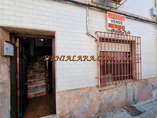 Casa a El Puerto. Casa de pueblo para reformar en el puerto de denia.