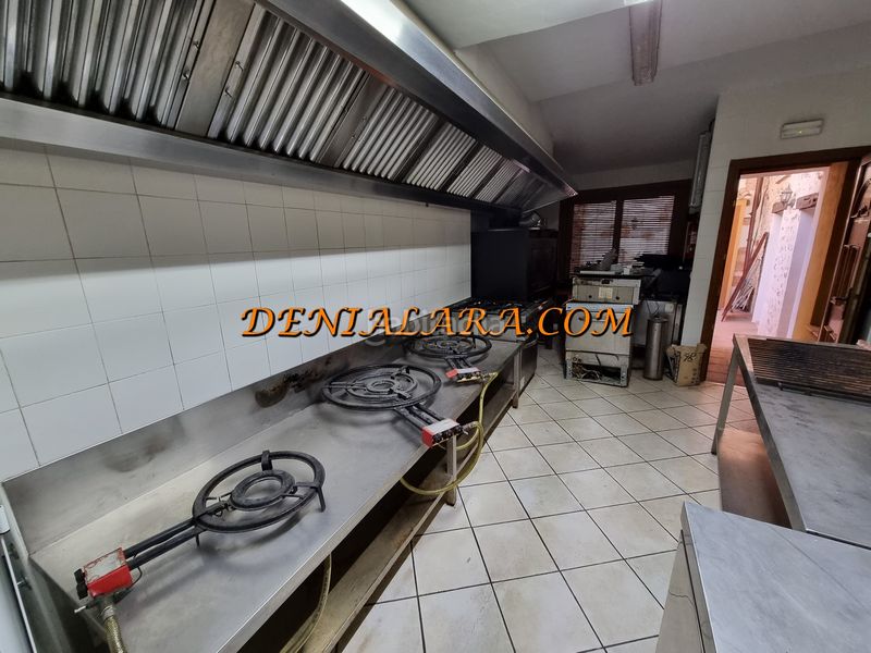Foto a5443c3e-773c-4262-8edf-2ad8d0819d86. Lloguer local comercial a Centro Urbano Dénia