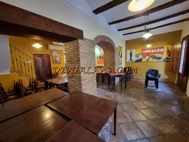 Foto ece53d58-de49-454b-ab76-063132b420a1. Lloguer local comercial a Centro Urbano Dénia
