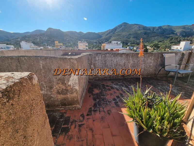 Foto 603d14ba-ffe6-4737-9d1a-f678bb849fb4. Casa con parcheggio in Pego