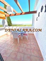 Affitto Piccolo appartamento in Pego. Apartamento dúplex de alquiler temporal en monte pego