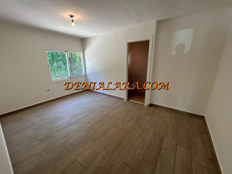 Foto 4b660fd5-b1ca-4765-bcc0-04631794ca87. Casa amb xemeneia aparcament a Las Rotas / Les Rotes Dénia