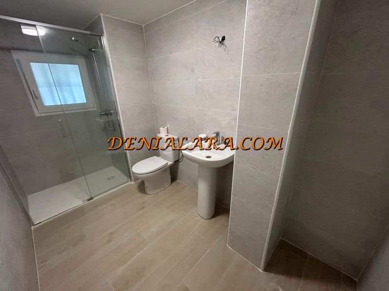 Foto 7a71f413-1d3d-42bf-80a9-3b4d3ab6db19. Casa amb xemeneia aparcament a Las Rotas / Les Rotes Dénia