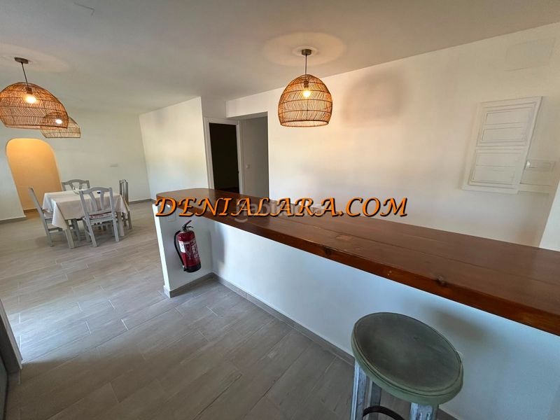 Foto e84b476e-f792-4579-b459-aa1ecbdd35d3. Casa amb xemeneia aparcament a Las Rotas / Les Rotes Dénia