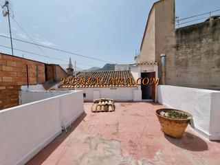 Casa en Pego. Casa de pueblo en el centro de pego  espaciosa, soleada y con t
