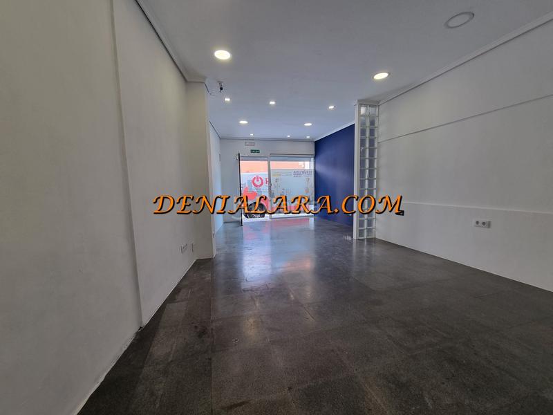 Foto 0ad8b370-eb18-44ce-8ecb-c58d1625ae7d. Lloguer local comercial a Centro Urbano Dénia