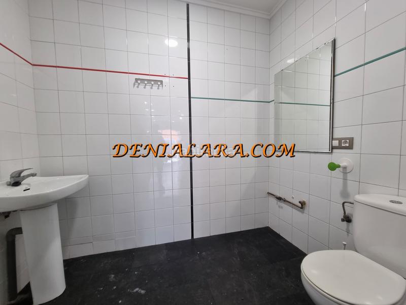 Foto d0f063dd-ec82-48ec-a2d6-3a5a4fe6b1df. Lloguer local comercial a Centro Urbano Dénia