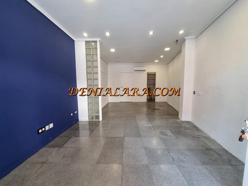 Foto d8cfdc55-9950-456d-a3c7-37dfdb719abc. Lloguer local comercial a Centro Urbano Dénia
