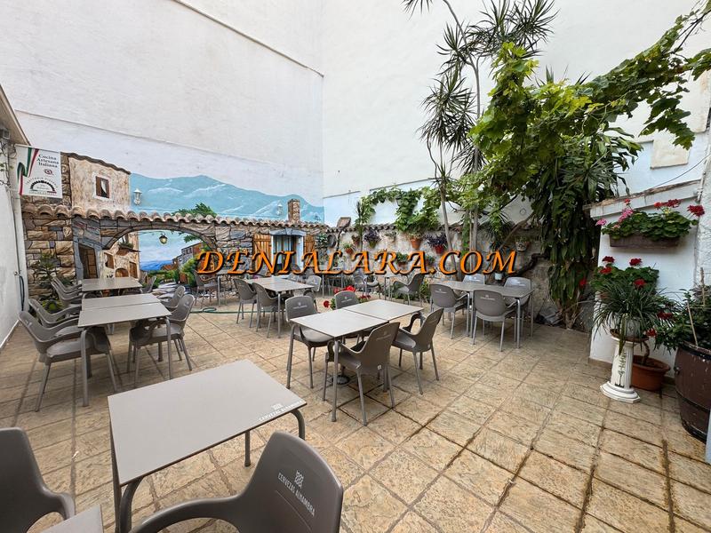 Foto a34975ec-785d-46ea-9090-27fd14695a13. Alquiler local comercial en exclusiva — local en alquiler con traspaso en el centro en Dénia