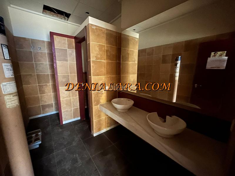 Foto 2d0b9f40-7c94-4bad-a7af-69d5a258b9aa. Business premise in Ondara