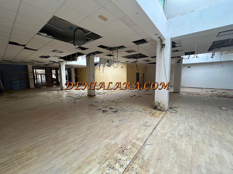 Foto f63b310c-bb03-4972-be9e-7ea20af6cae0. Business premise in Ondara