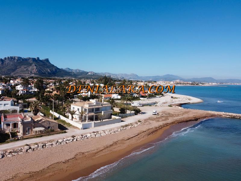Foto a2e3f0ff-d307-4c67-baac-f99e3f0c4c0c. Lloguer xalet amb calefacció aparcament piscina a Dénia