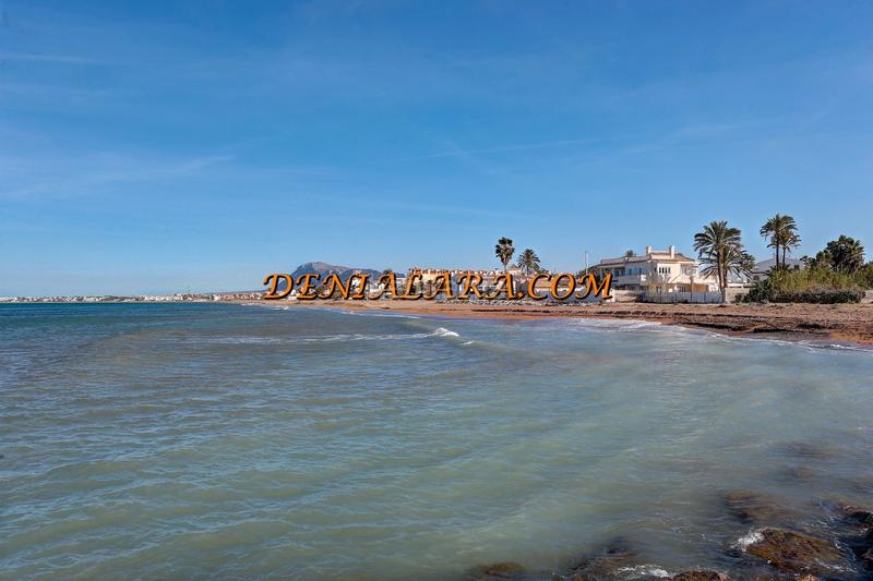 Foto a7998dd6-b66b-426c-a96e-3781d789497e. Lloguer xalet amb calefacció aparcament piscina a Dénia