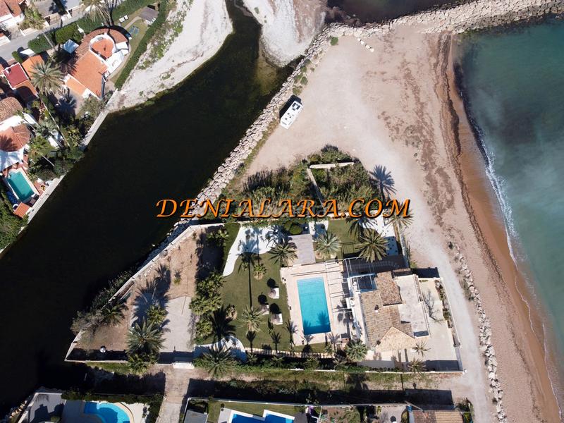 Foto b849bad2-768c-4cc9-9344-214398cdd6db. Lloguer xalet amb calefacció aparcament piscina a Dénia