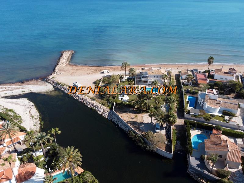 Foto ba9fcb00-8d4f-43ff-a06d-850c6393f1c8. Lloguer xalet amb calefacció aparcament piscina a Dénia
