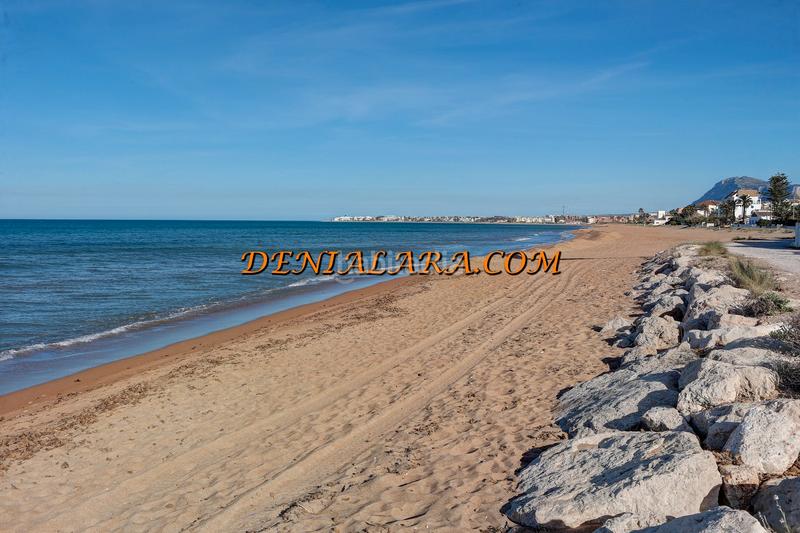 Foto bee64758-6ec5-413b-bb8e-be9509bb243c. Lloguer xalet amb calefacció aparcament piscina a Dénia