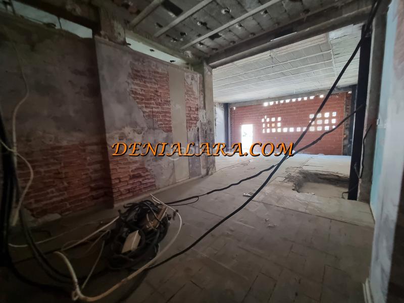 Foto 429bfe03-57b5-49c9-8112-c81ccb79de85. Alquiler local comercial local en alquiler en la zona centro de denia en Dénia