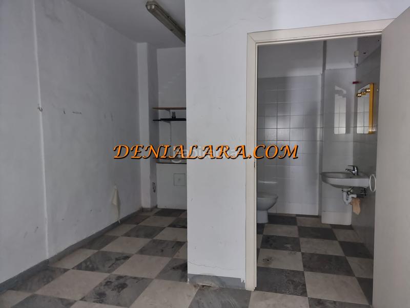 Foto 539173e2-50bb-44e5-b8da-6a98fd498225. Alquiler local comercial local en alquiler en la zona centro de denia en Dénia