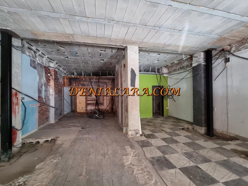 Foto 5716c0c7-931e-4a58-b8a6-9f6f142f4d8b. Alquiler local comercial local en alquiler en la zona centro de denia en Dénia