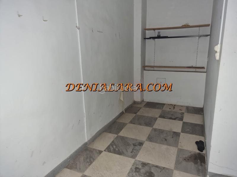 Foto bb7e45b5-7098-4384-bd04-7c0b97382554. Alquiler local comercial local en alquiler en la zona centro de denia en Dénia