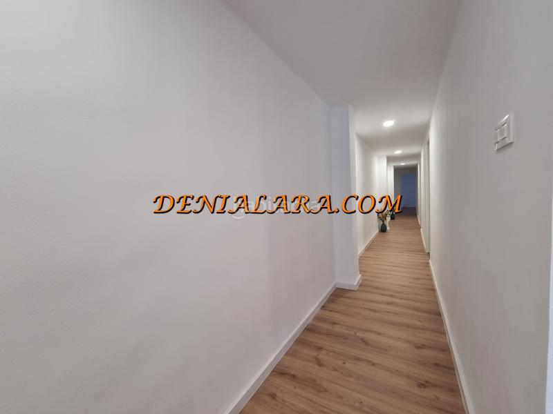 Foto 16f3ff21-49df-45e7-bead-2029dfe79242. Piso se vende piso de 127metros recién reformado en Oliva