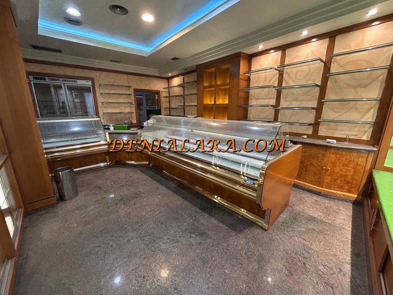 Foto 1e616be4-d97f-4c63-a8cb-08622a47c844. Locale commerciale in Pego