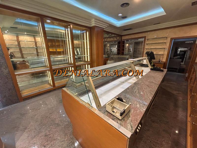 Foto d892aac3-ad18-4546-b5d3-0b845ff6a728. Locale commerciale in Pego