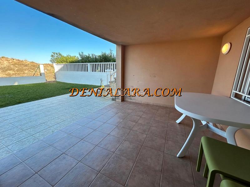 Foto 08fce29d-9c80-4659-a781-37f7200f108b. Edifici a Oliva nova Oliva