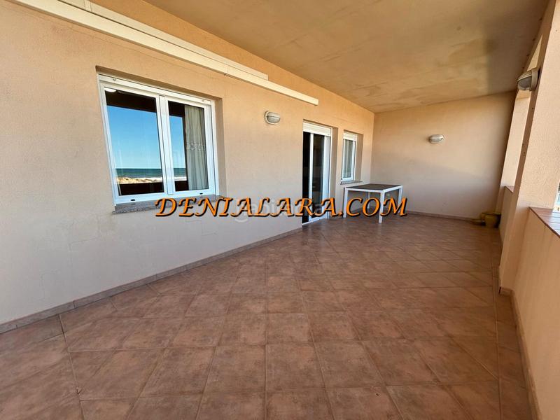 Foto 1ba0a477-5937-45de-8abc-1580edeaf17f. Edifici a Oliva nova Oliva