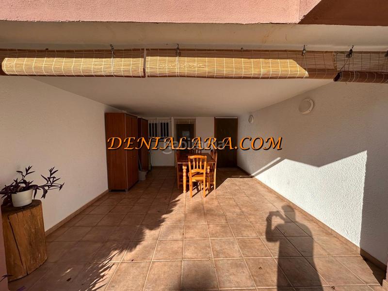 Foto 2663aa60-4f59-4498-9ee8-3a91bda59c71. Edifici a Oliva nova Oliva