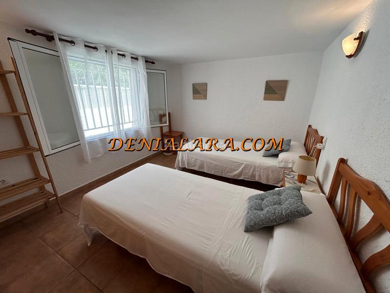 Foto 336a1fa7-959a-4726-a87f-542e7af5aa71. Edifici a Oliva nova Oliva