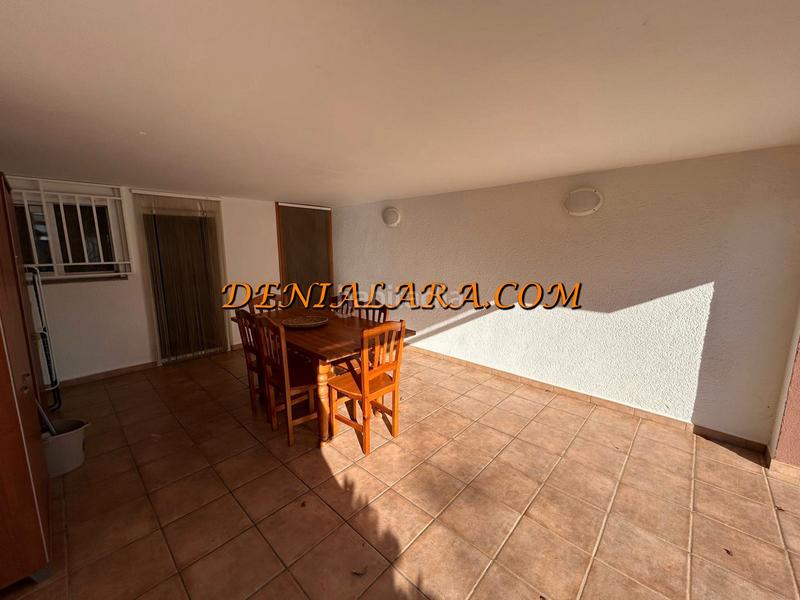 Foto 625c9955-af80-4032-a61d-89a58b76fb32. Edifici a Oliva nova Oliva