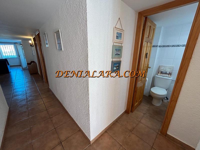 Foto 81962cba-1d44-4ba4-9364-d01d6554a856. Edifici a Oliva nova Oliva