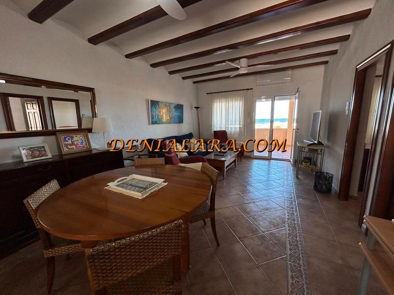 Foto a3e5e81e-d294-4c08-a8b8-9da2d2e93703. Edifici a Oliva nova Oliva