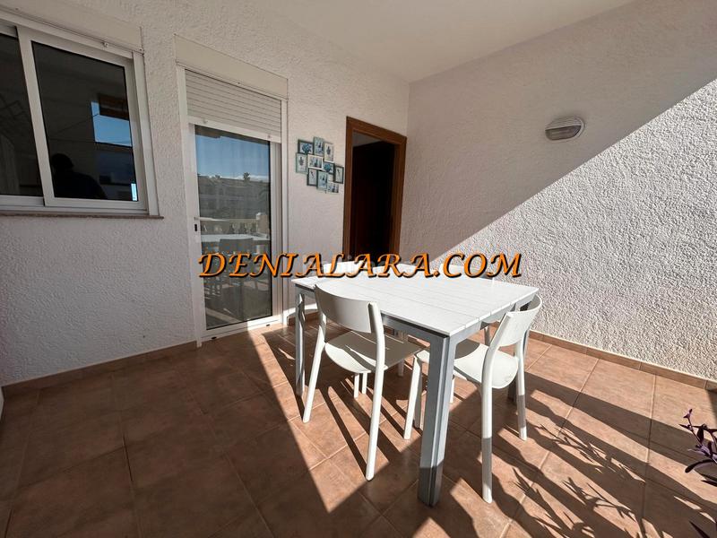 Foto a8a86024-e084-4e5d-9472-ba457d817783. Edifici a Oliva nova Oliva