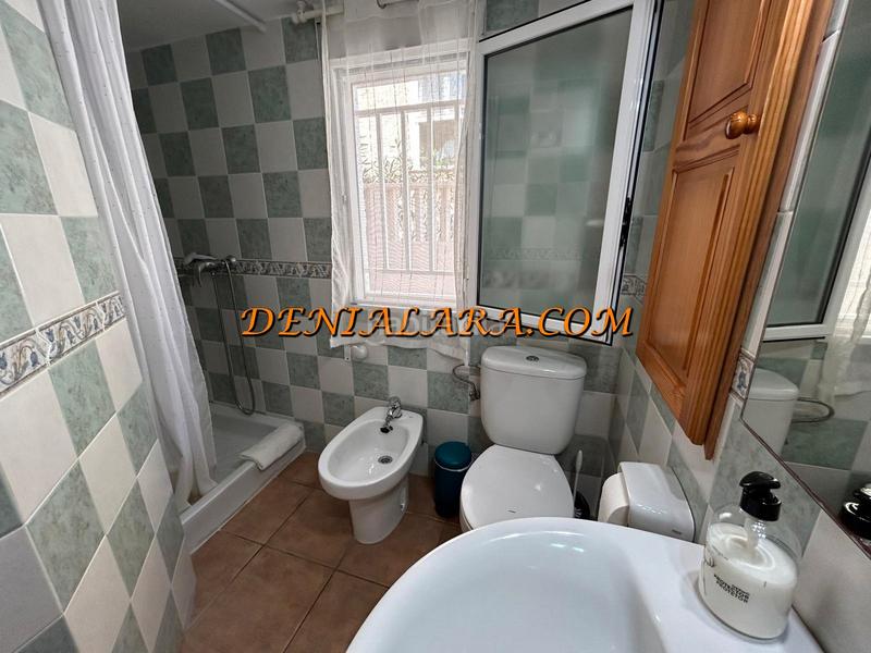 Foto c2f2ea73-abd6-4042-ae84-6b709f6a1011. Edifici a Oliva nova Oliva