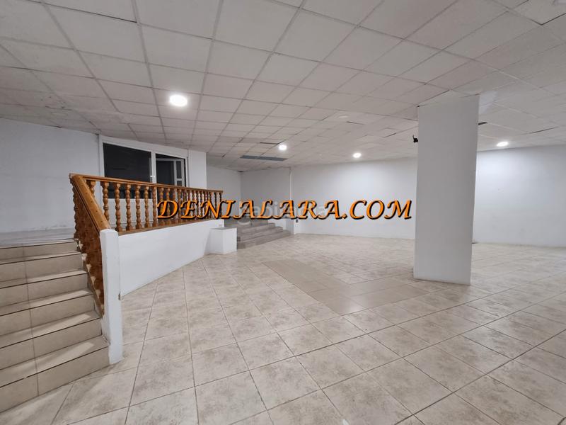 Foto 5d12d1e6-0e49-4f0a-bc1f-ee9354c895e2. Local commercial dans Centro Urbano Dénia