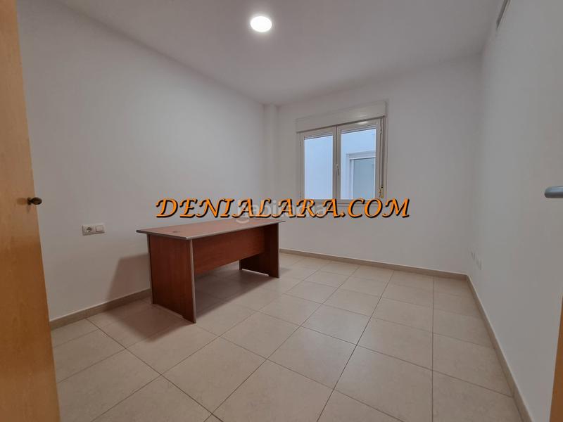 Foto 961b2949-fc0a-4e3d-9a95-aca6f96e974f. Rent flat in Ondara